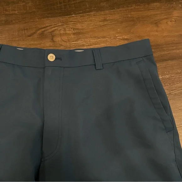 Peter Millar Men’s Navy Blue Wicking Performance Golf Shorts Size 36 Weekend Sty - Picture 2 of 9